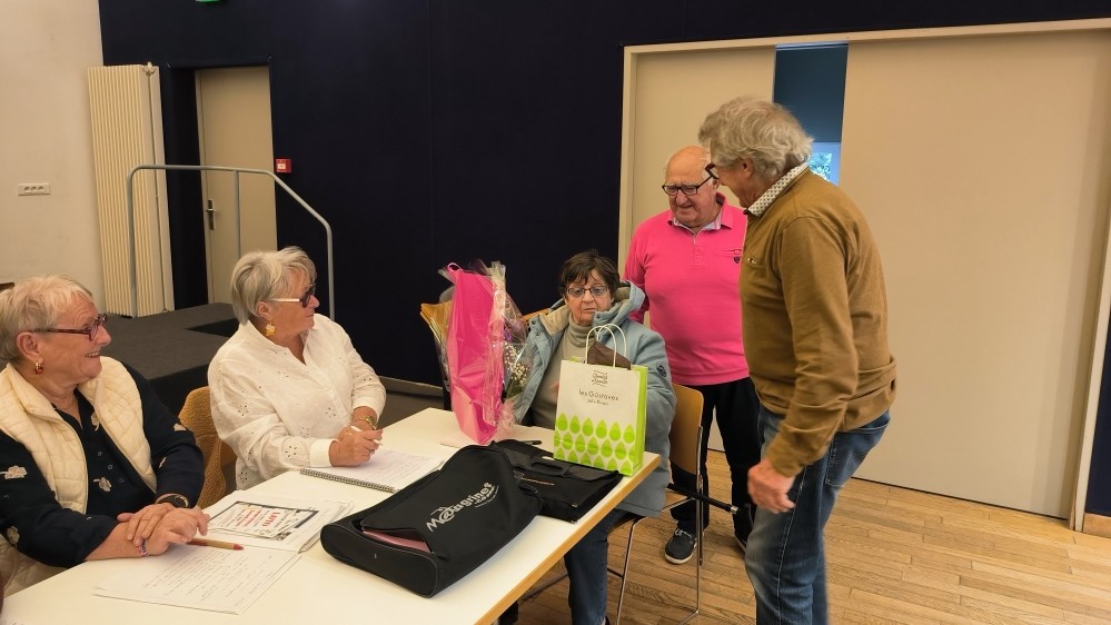 Remise cadeau Mme Maillet